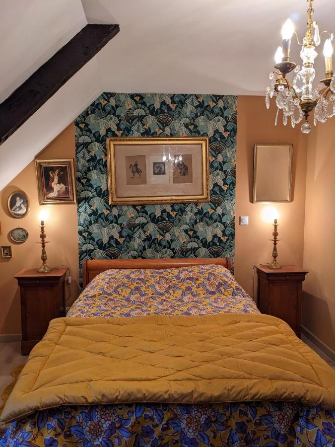 Suite Orient Express Dans L'Auberge Des Trains Mythiques Laniscat Exterior photo